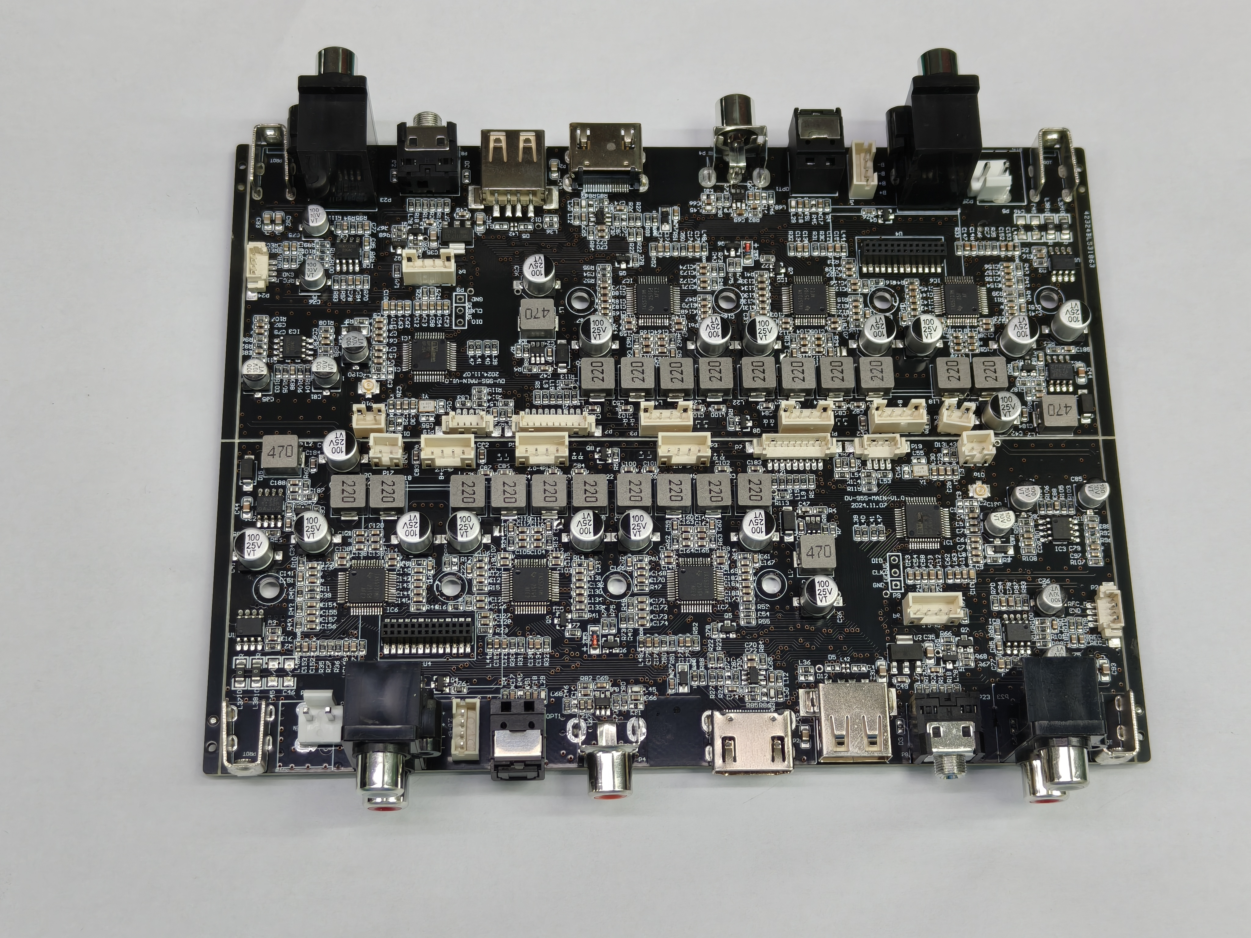 Audio amplifier control motherboard